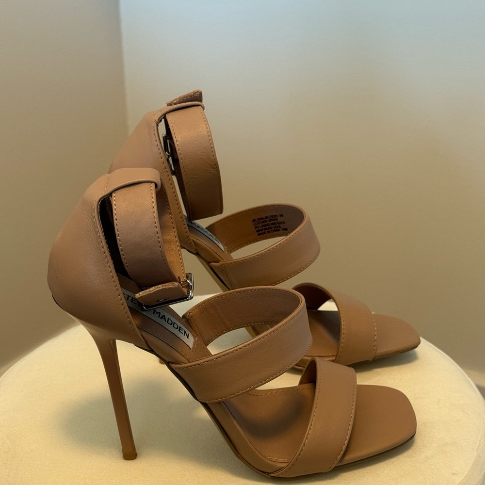 Steve Madden Brown Strappy Heels